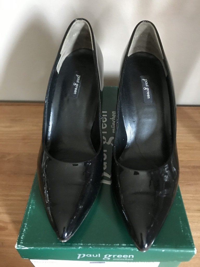 Zwarte gelakte pumps van Paul Green, maat 39, Kleding | Dames, Pumps, Zwart, Ophalen of Verzenden, Zo goed als nieuw