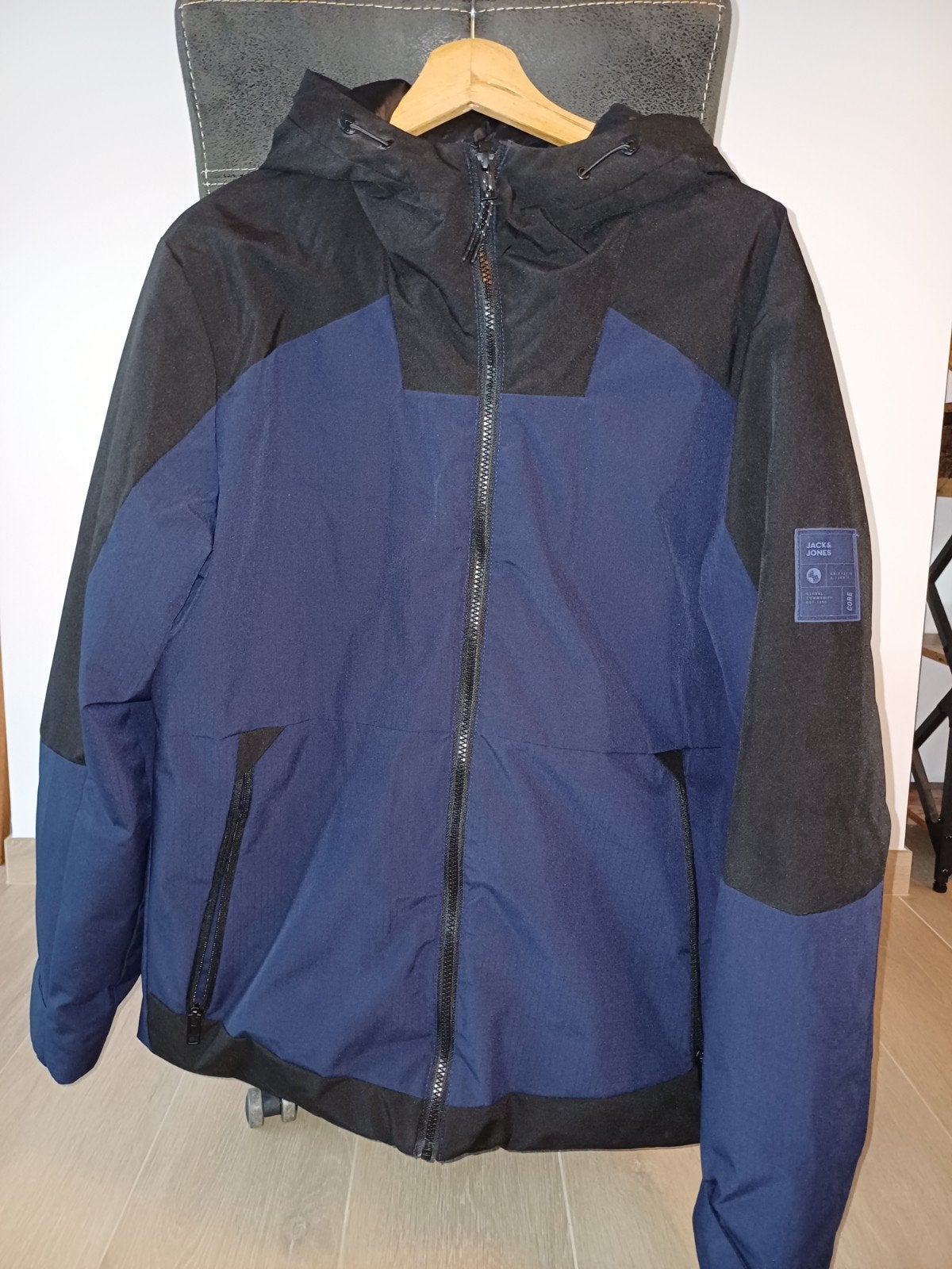 winterjas Jack & Jones,L, afm. zie op foto's. blauw/zwart, Vêtements | Hommes, Jack&Jones, Comme neuf, Bleu, Enlèvement