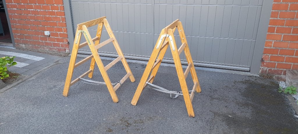 Houten schragen, Enlèvement