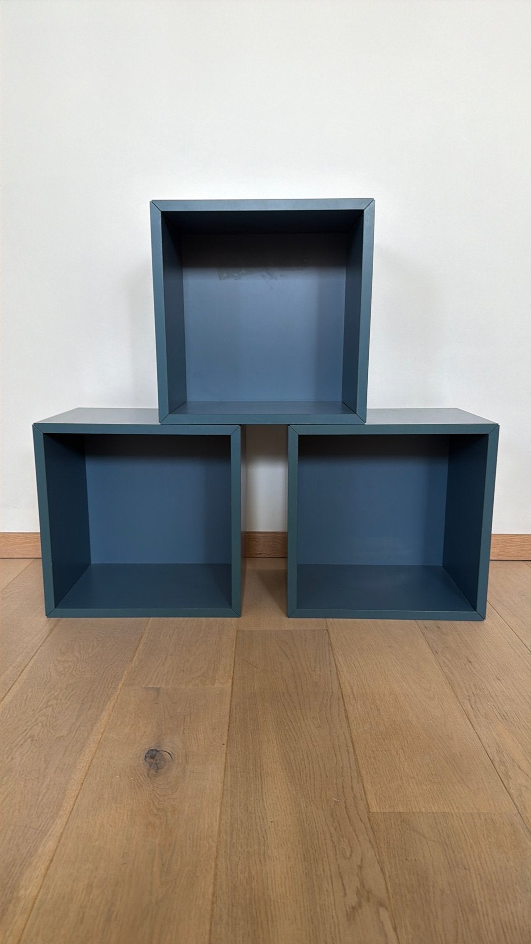 3x Ikea Eket wandkast donkerblauw 35x35x25, Huis en Inrichting, Woonaccessoires | Wandplanken en Boekenplanken, Ophalen, Zo goed als nieuw