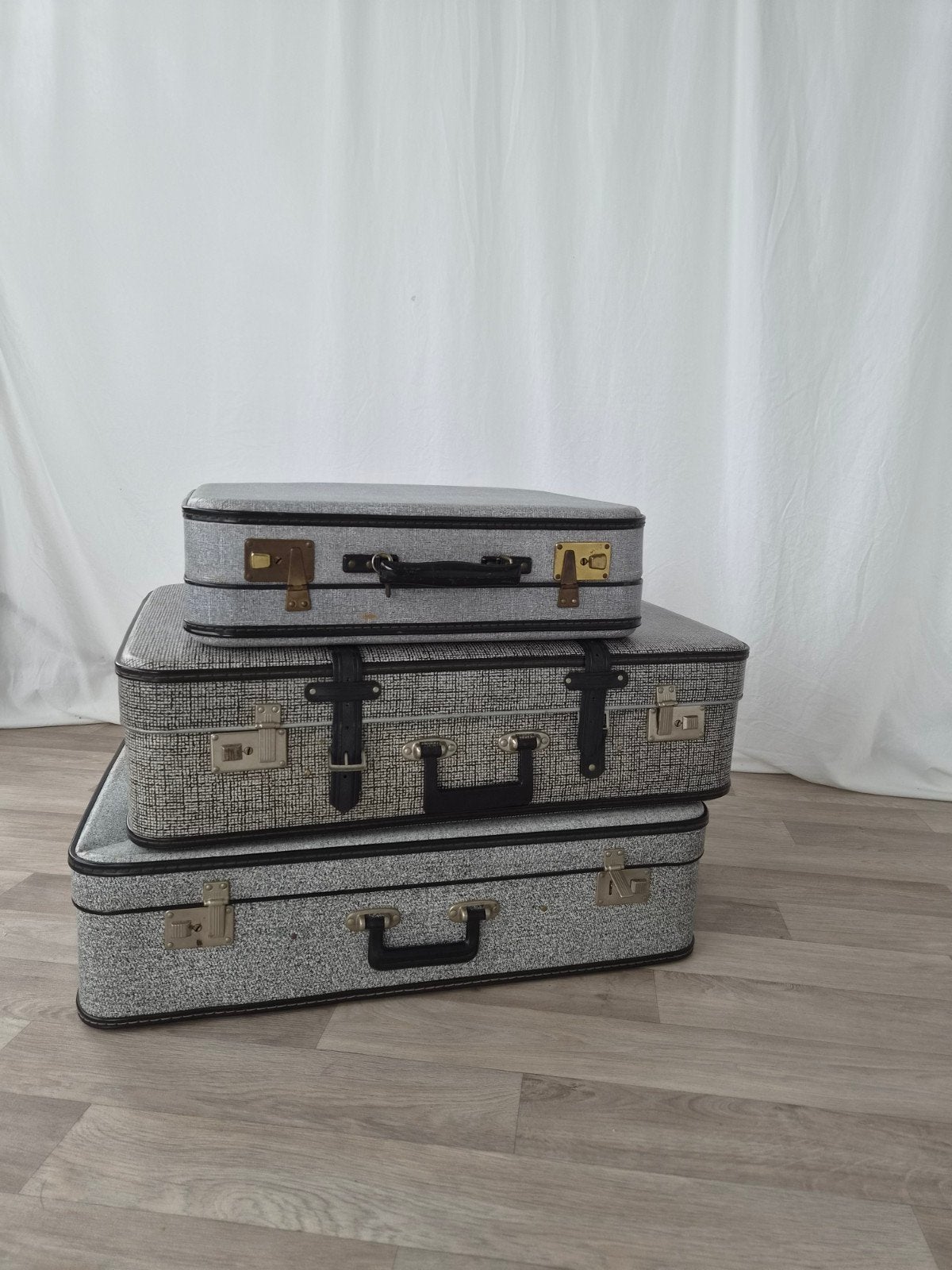 Vintage reiskoffers, Gebruikt, Ophalen of Verzenden, Grijs, Met slot