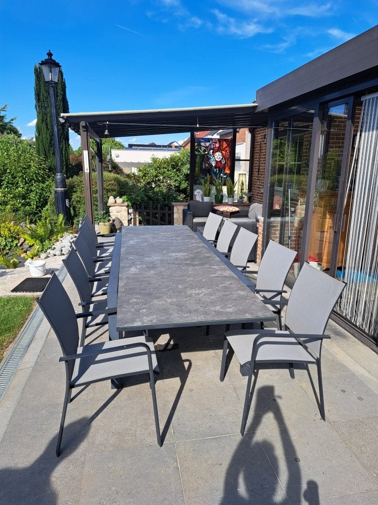 Grote tuintafel met 10 stoelen nog in zeer goede staat, Chaise, Salons de jardin, Comme neuf, Autres matériaux