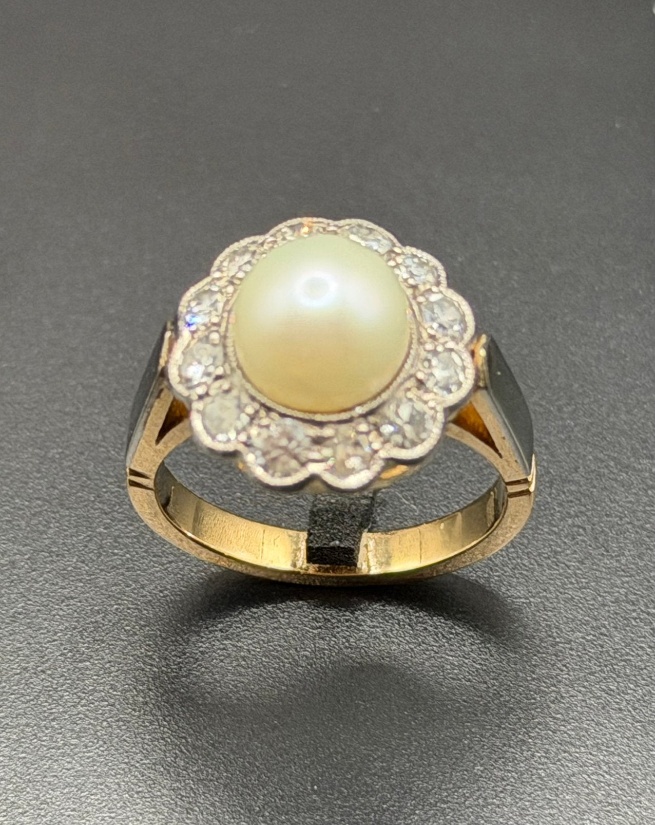 18K gouden ring met parel en 12 natuurlijke diamanten- 16mm, Met edelsteen, Ophalen of Verzenden, Kleiner dan 17, Dame