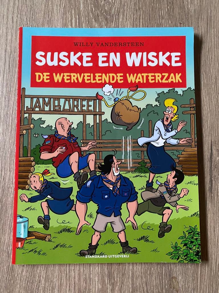 🔥 Suske & Wiske: wervelende waterzak scouting editie 2022, Ophalen of Verzenden, Zo goed als nieuw