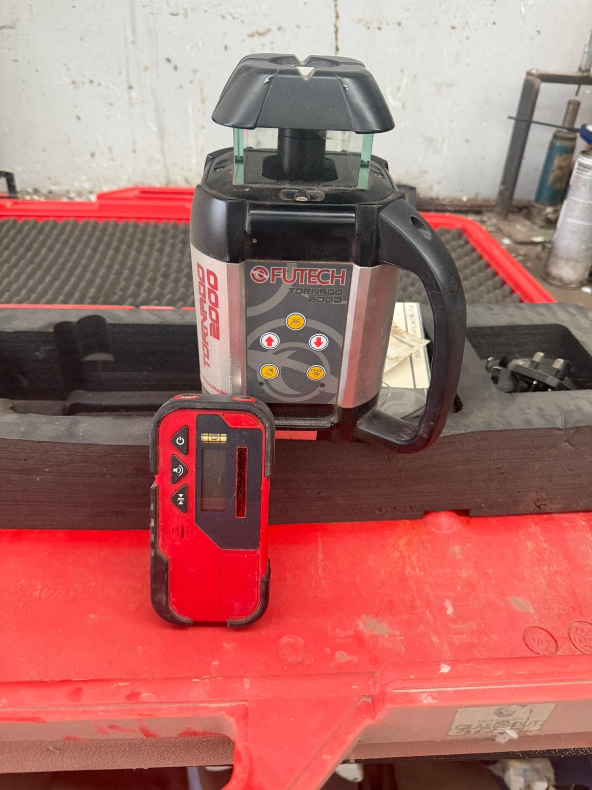 Laser, Enlèvement, Comme neuf