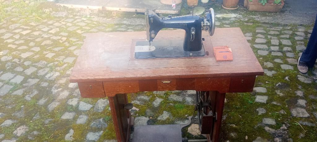 naaimachine naumann, Antiek en Kunst, Ophalen