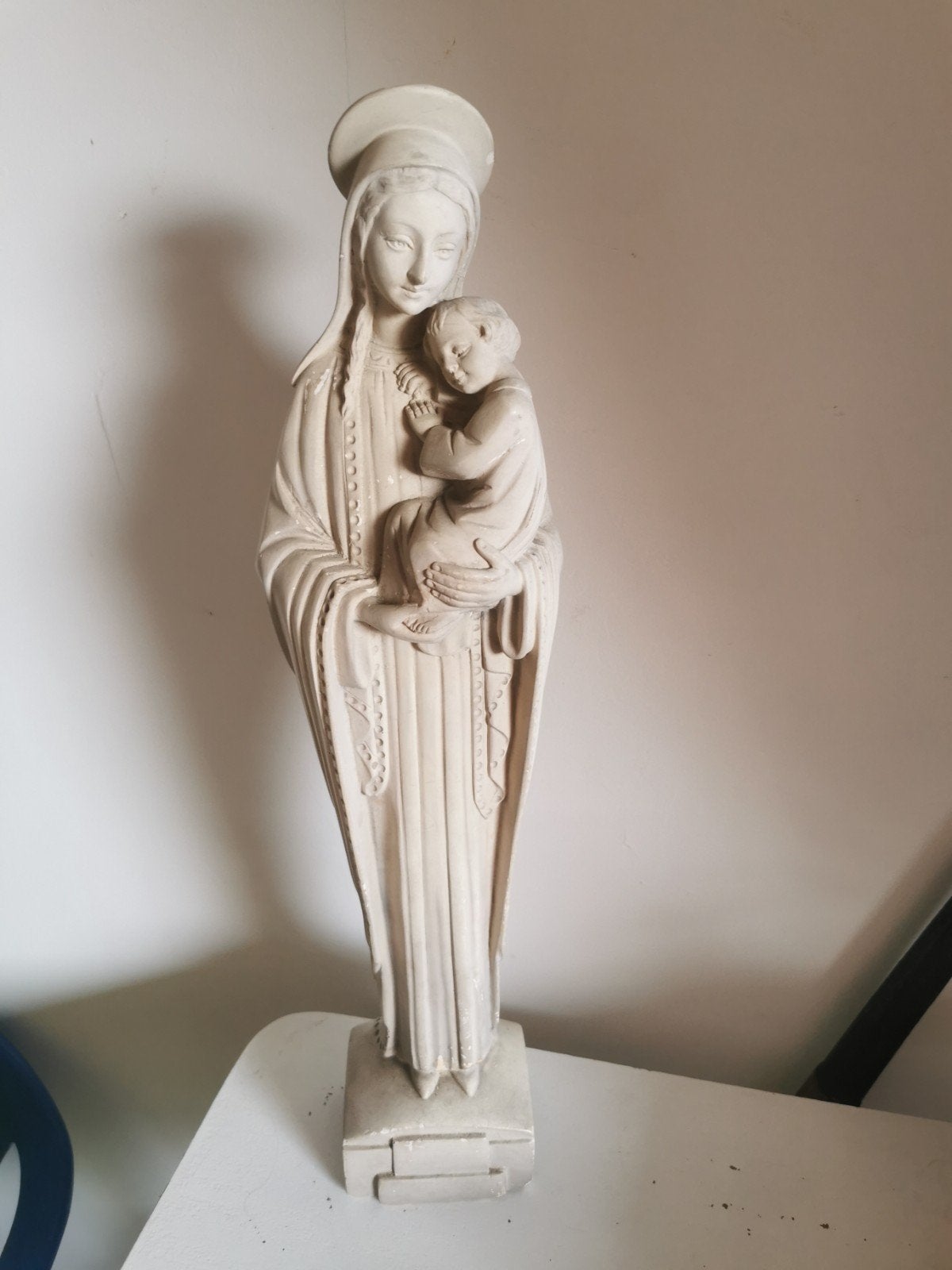 Très belle statue ancienne de Marie avec l'Enfant Jésus, Enlèvement ou Envoi