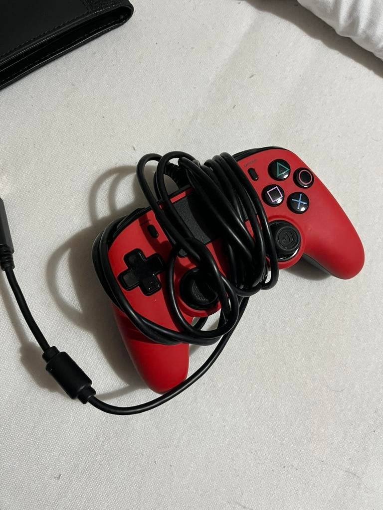 Ps4 bakje met usb, Ophalen, Zo goed als nieuw