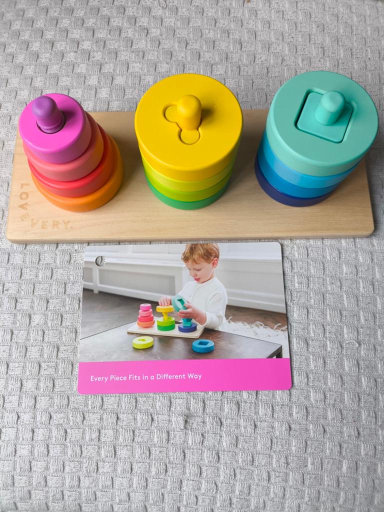 Lovevery twist en turn patroon puzzel montessori speelgoed, Kinderen en Baby's, Ophalen