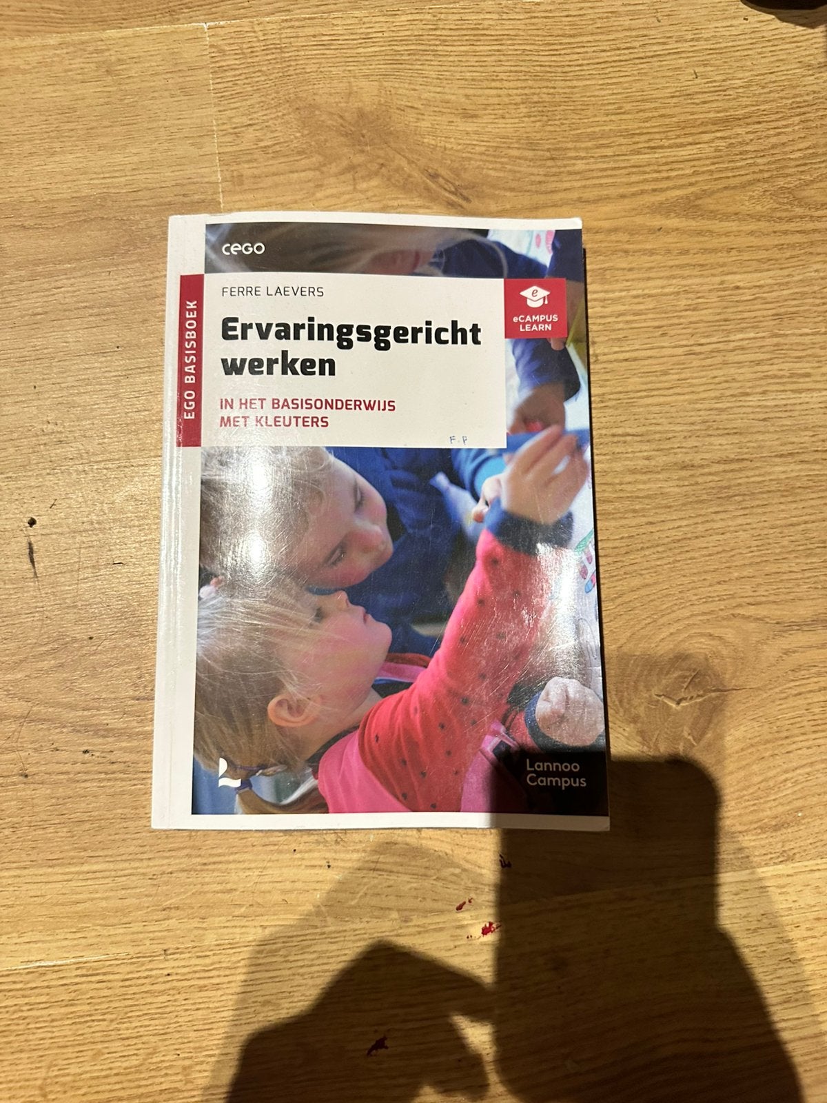 Kleuteronderwijs, Enlèvement, Comme neuf
