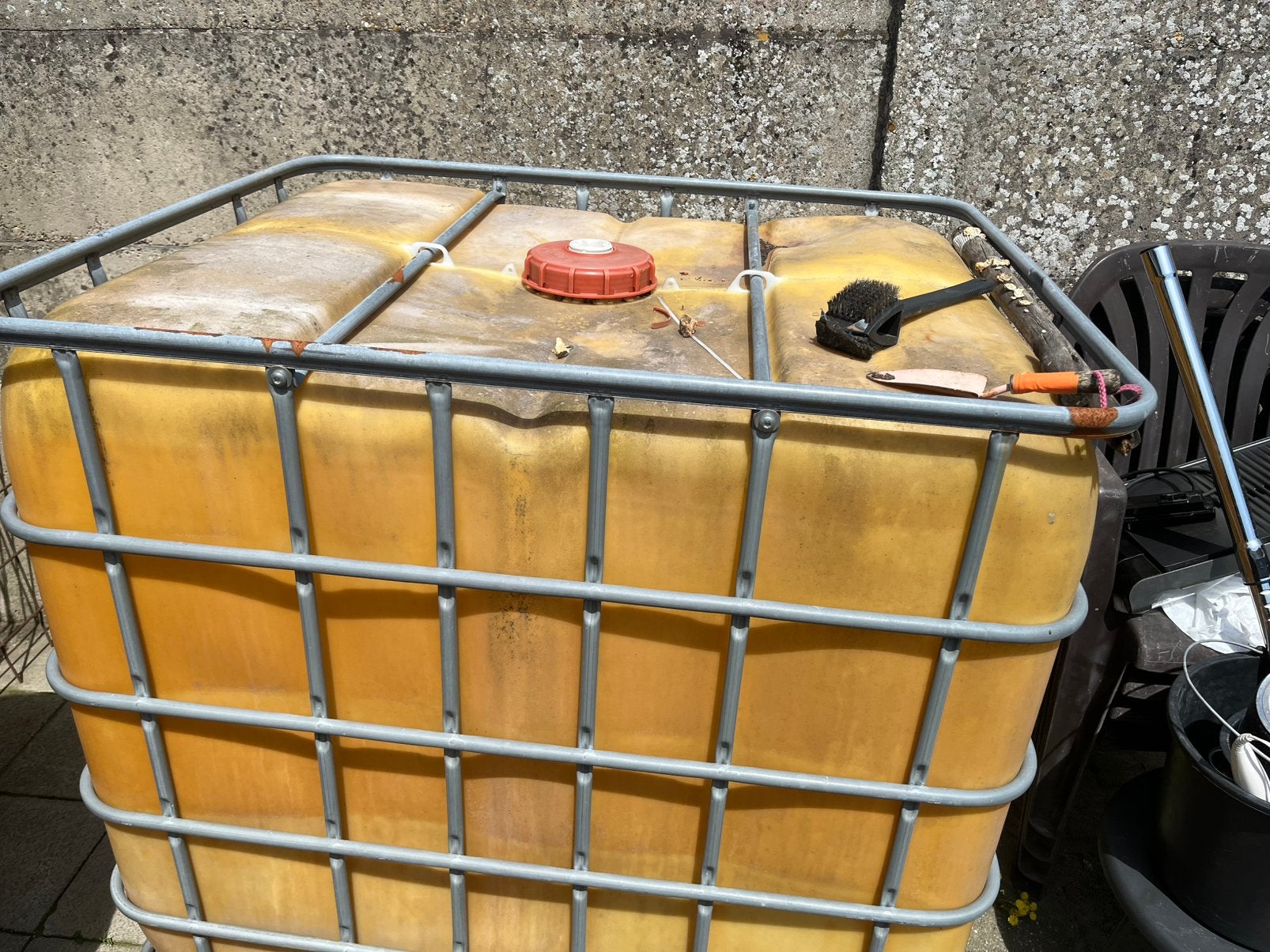 Ibc vat 1000 liter, Tuin en Terras, Regentonnen, Ophalen, Kunststof, Gebruikt, Met kraantje