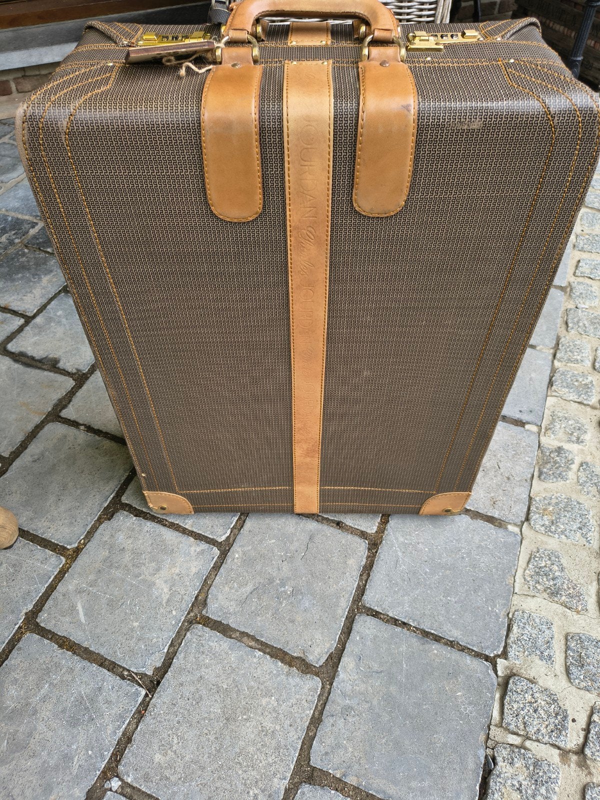 Impeccable kwaliteitsvolle koffer/valies Charles Jourdan, Ophalen, Wieltjes