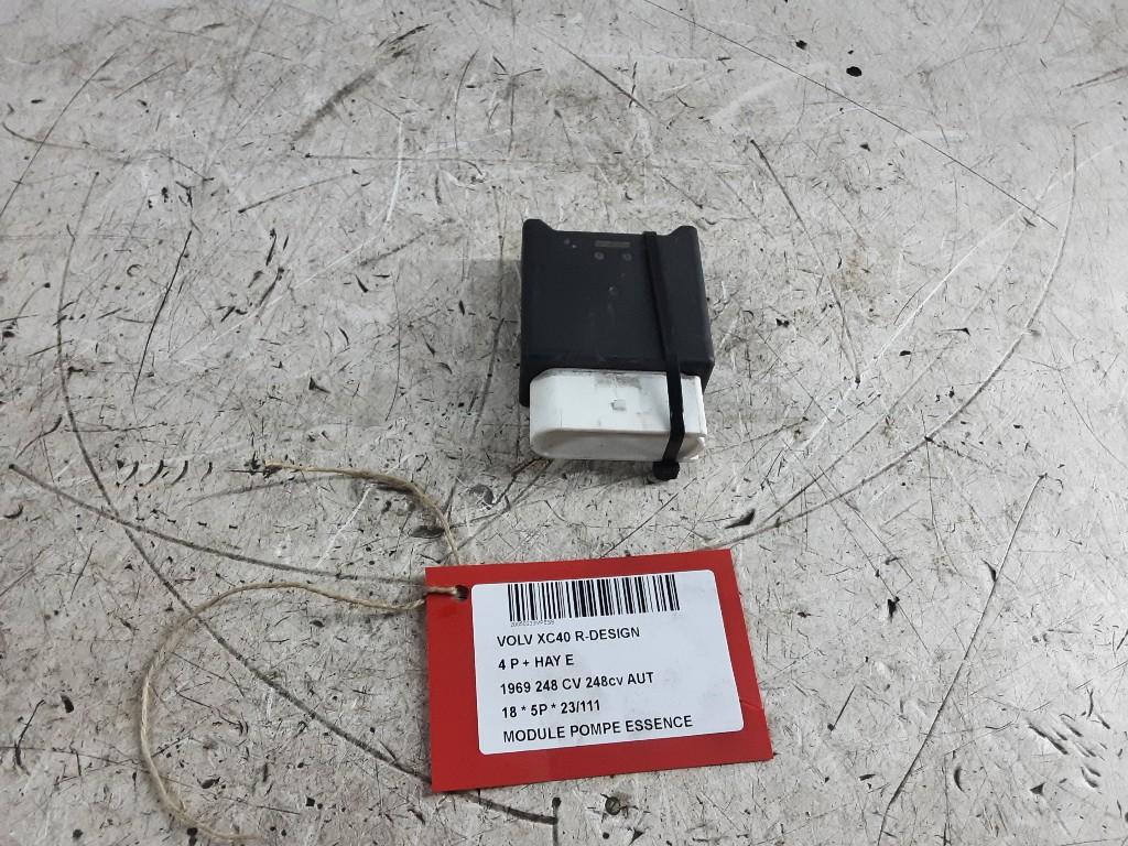 ORDINATEUR POMPE A CARBURANT Volvo XC40 (XZ) (32203752), Mevr. I. Hauben, Rue de l'Espoir 34 34
4030  GRIVEGNÉE, BE, Info@Collignon.be