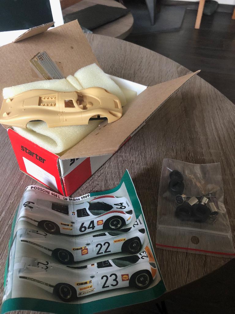 Différents kits starter et autres 1/43e , complets NEUFS, Neuf, Autres marques, Voiture, Enlèvement