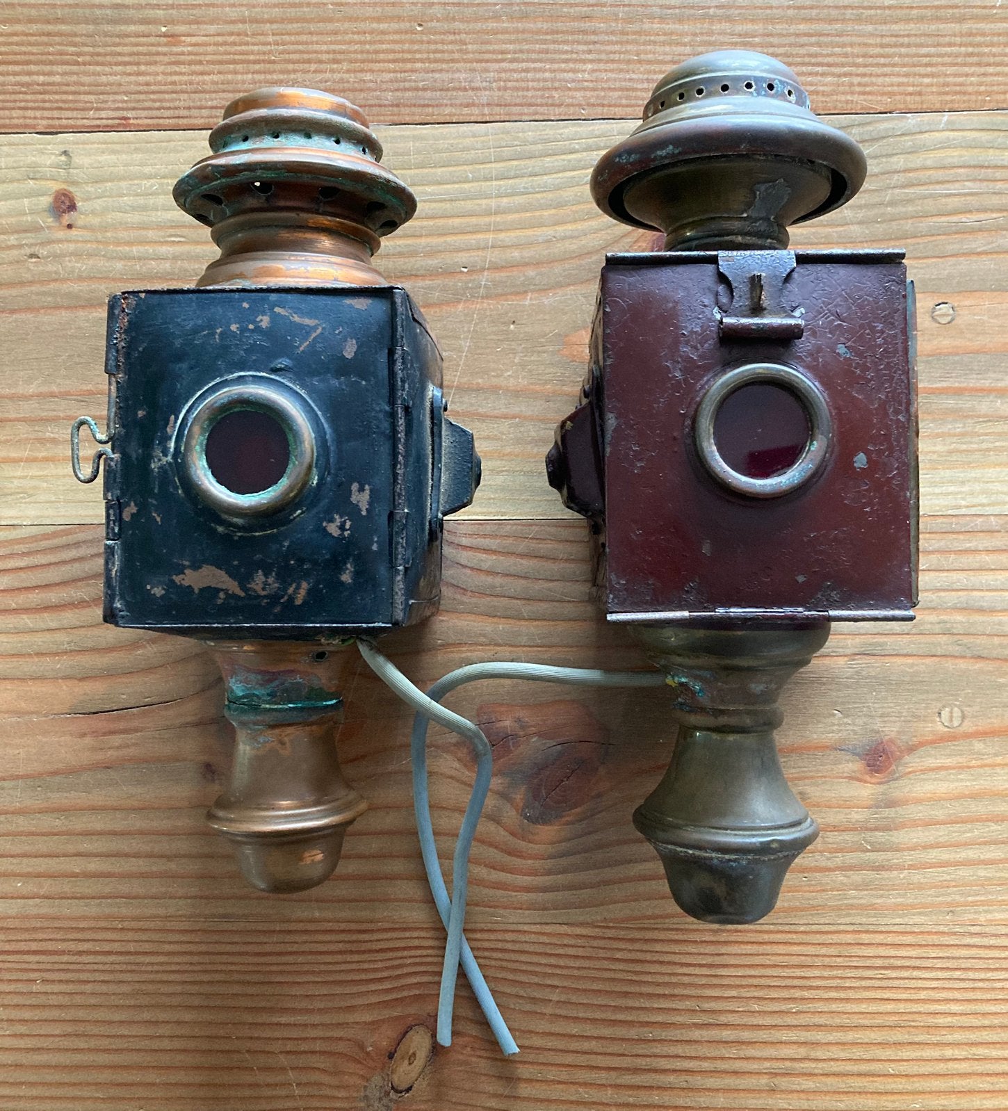 Oude koetslantaarn / 2 stuks / vintage wandlamp, Antiek en Kunst, Ophalen
