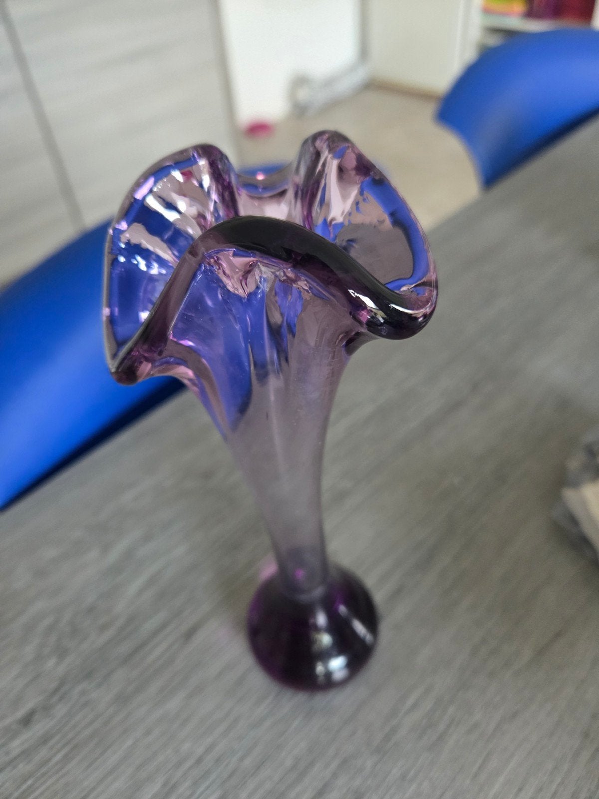 Murano paarse kristalglazen vaas, Antiek en Kunst, Ophalen