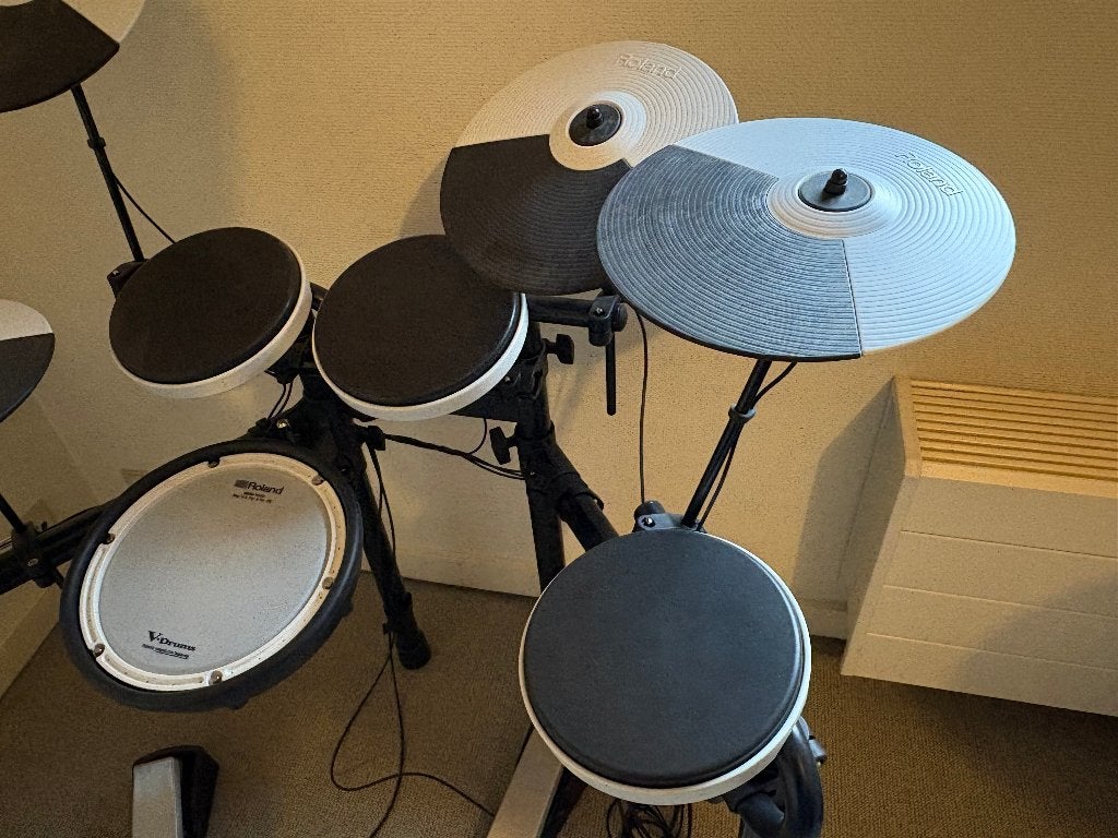 Roland TD-02KV V-Drums Kit, Muziek en Instrumenten, Ophalen, Gebruikt, Roland, Elektronisch