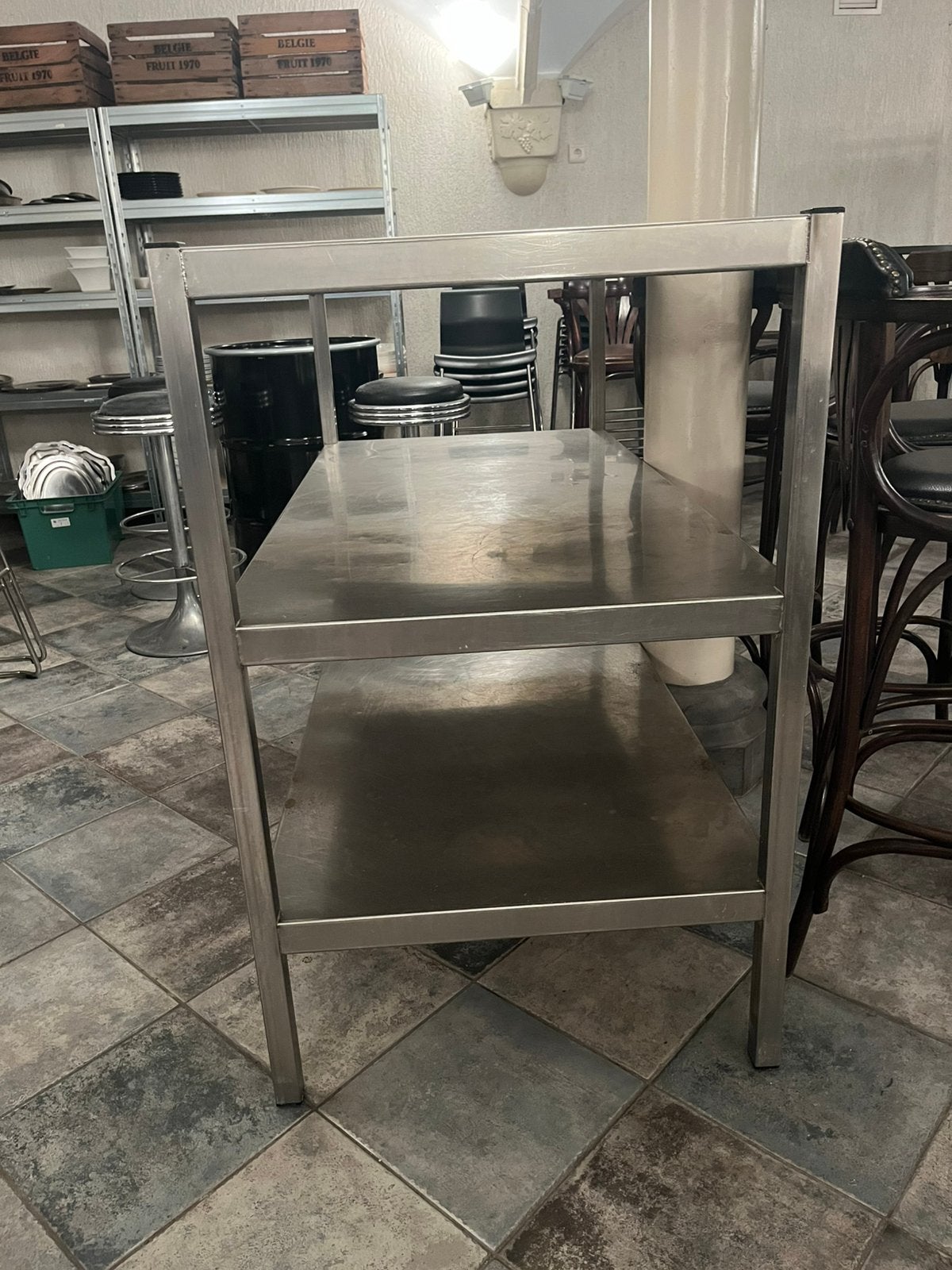 Matériaux d'accueil, toutes sortes rvs, Mobilier en inox, Enlèvement, Nicole & Co, Nicole-co@outlook.com