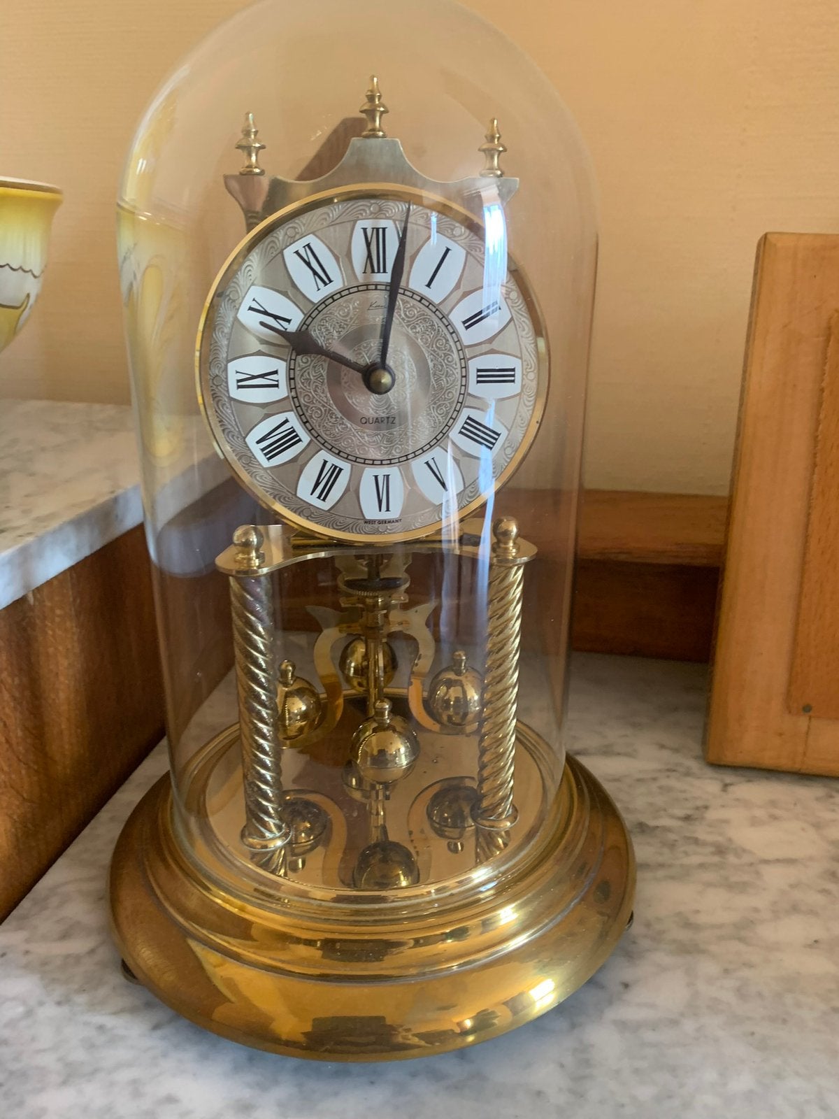 Pendule klok, Ophalen