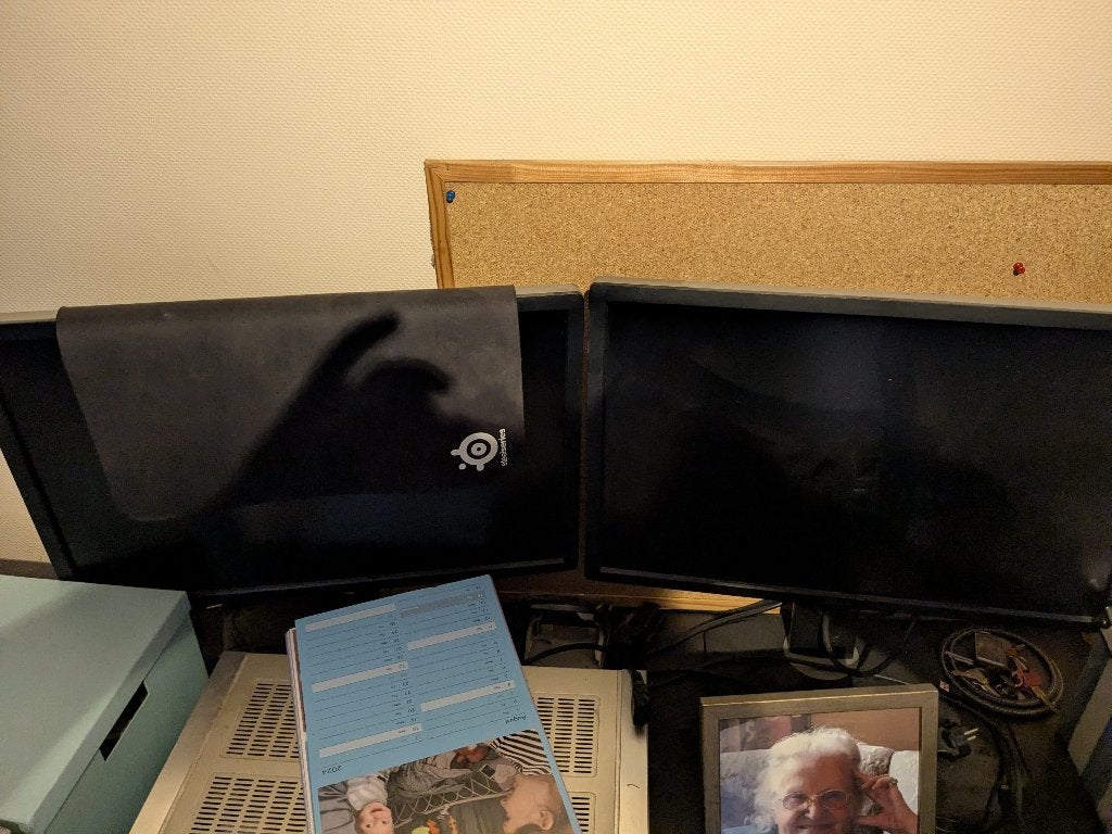 2x Dell UltraSharp U2412M 24 inch IPS-monitor, Computers en Software, Ophalen, Gebruikt, IPS