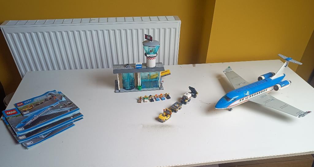 Lego City 60104 - Luchthaven met Passagiersvliegtuig, Ophalen, Lego, Compleet, Complete set