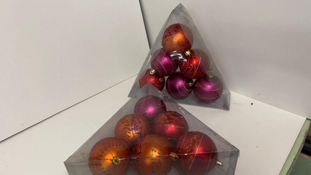 Kerstballen set — oranje/rood & magenta, Ophalen of Verzenden, Zo goed als nieuw