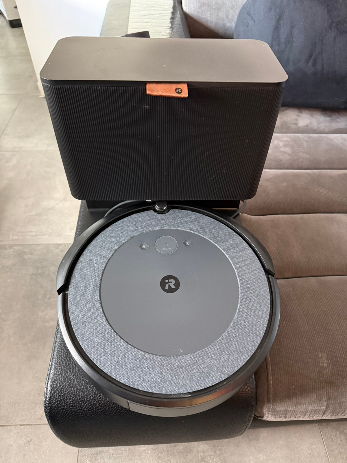Aspirateur et leur irobot I5+, IRobot, Enlèvement, Utilisé, Aspirateur robot