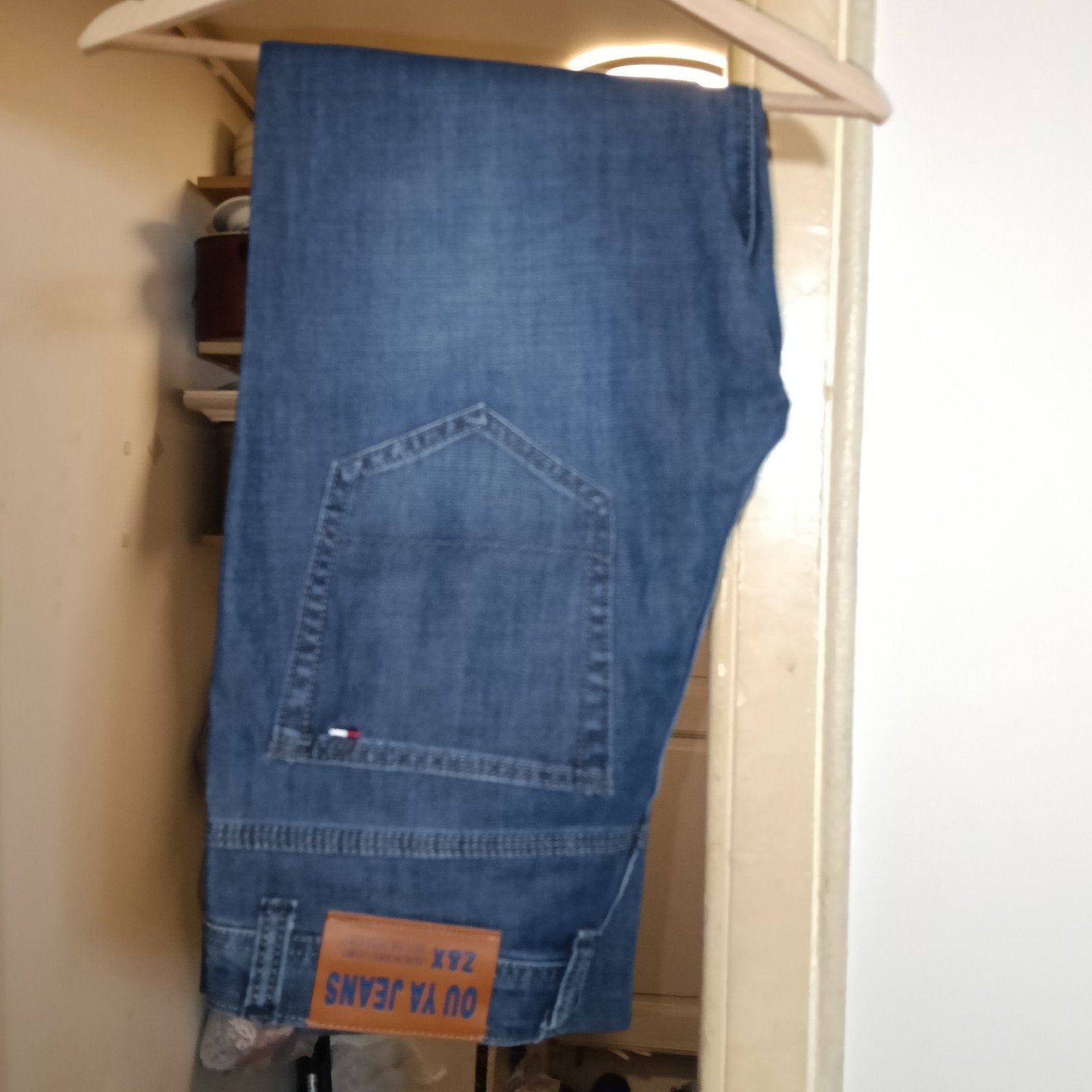 pentalon jeans homme taille 31, Vêtements | Hommes, Enlèvement