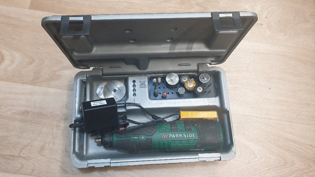 jw1423: draadloze dremel parkside PFBS 12 B2 multifuntioneel, Doe-het-zelf en Bouw, Gebruikt, Variabele snelheid, Overige typen