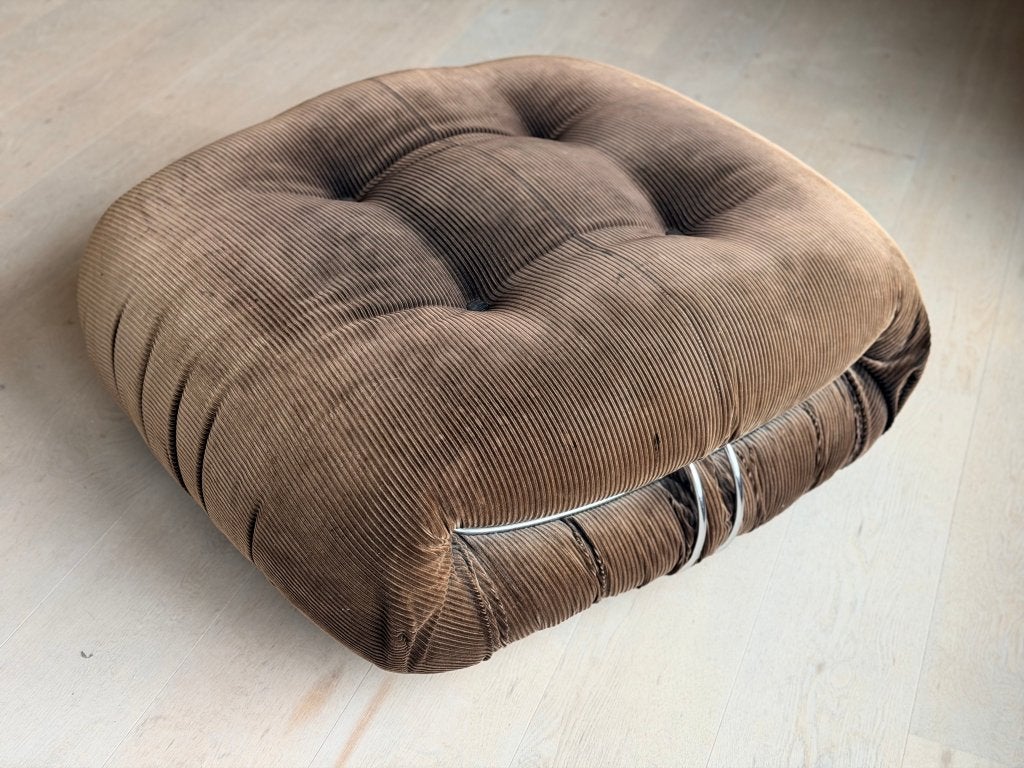 VINTAGE Cassina Soriana Poef, Huis en Inrichting, Ophalen, Gebruikt, Metaal, Vintage 70's
