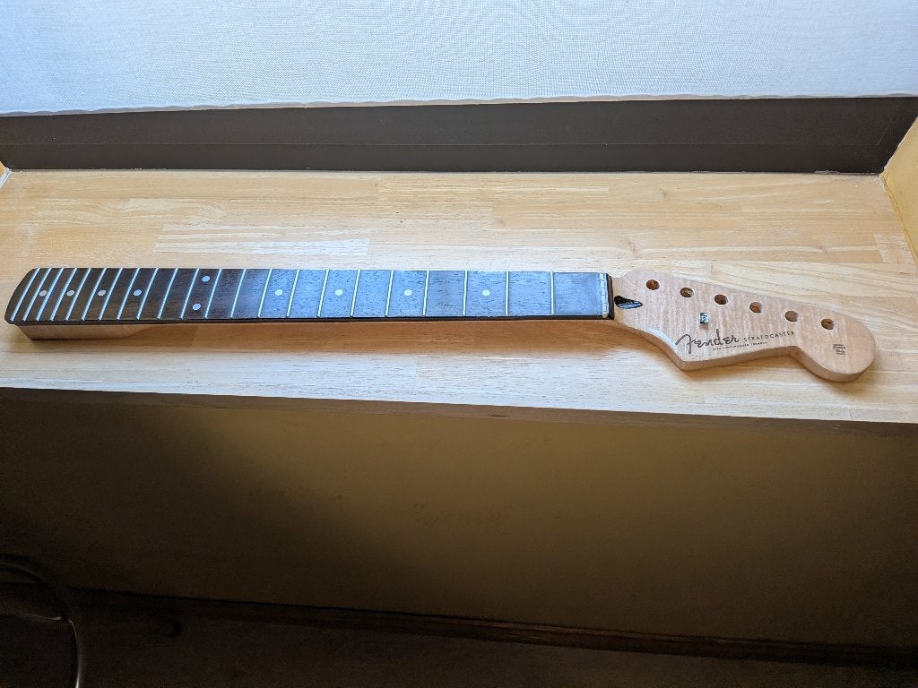 Stratocaster neck, Musique & Instruments, Instruments | Pièces, Enlèvement