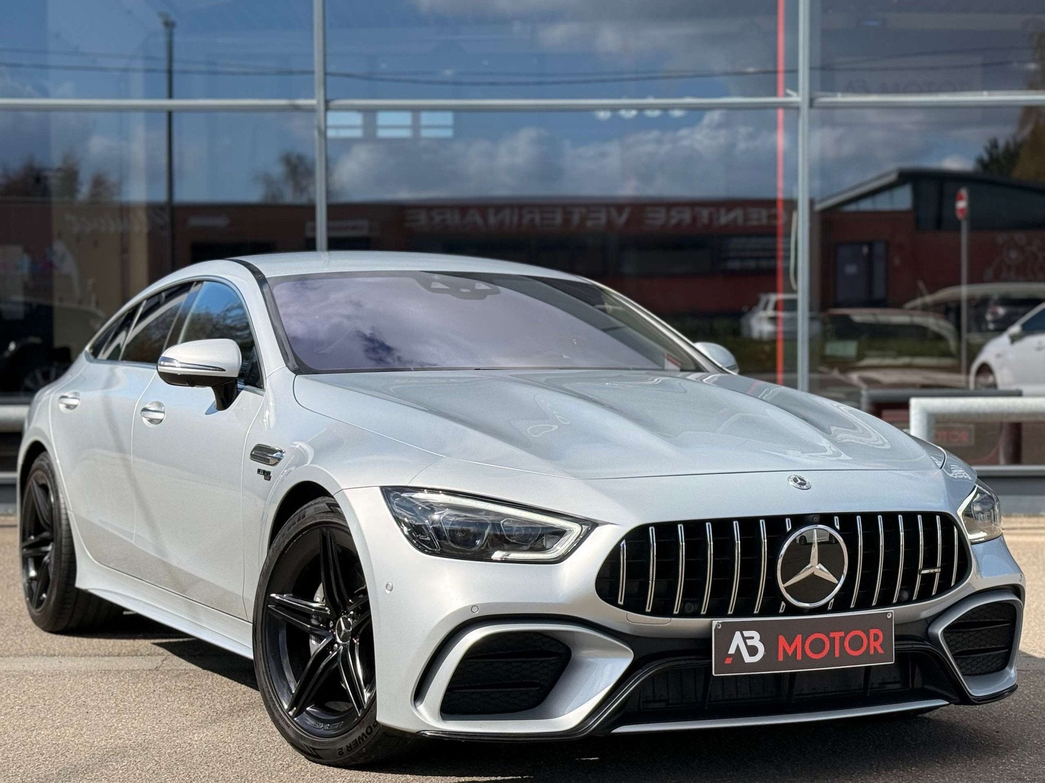 Mercedes-Benz AMG GT 43 4-Matic+ 367 cv 5pl MULTIBEAM BURMES, Autos, Argent ou Gris, Achat, https://public.car-pass.be/vhr/fc30ac4c-1045-42ba-aca4-f255a66114a4