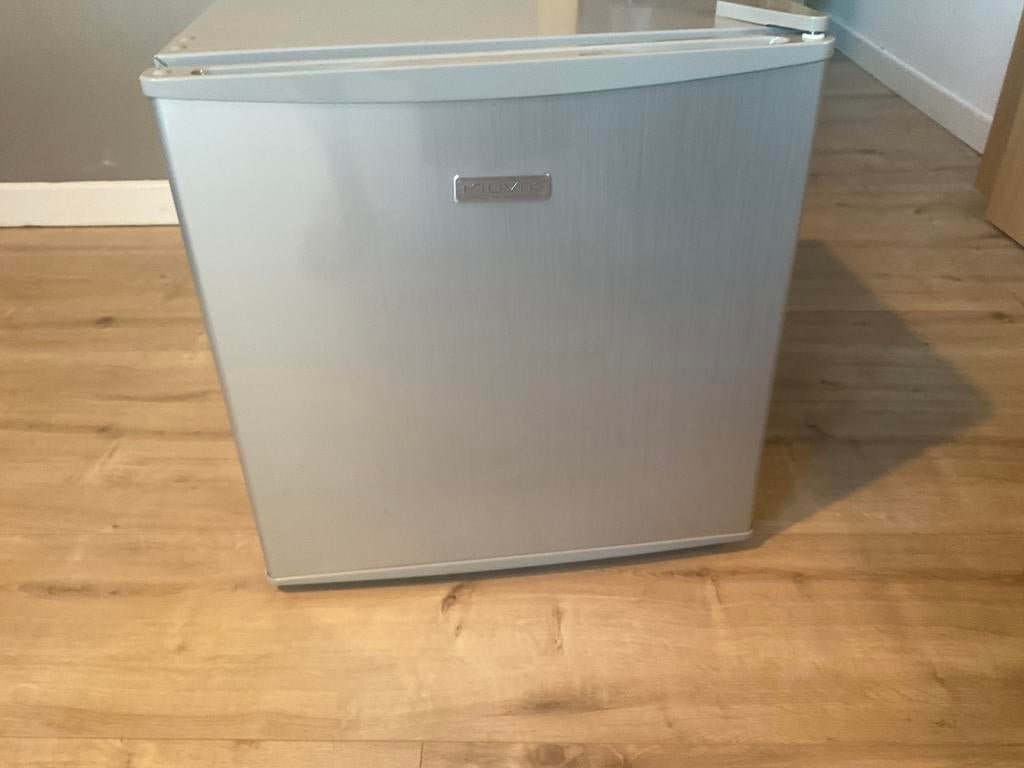 Hotel frigo, Elektronische apparatuur, Ophalen, Zo goed als nieuw