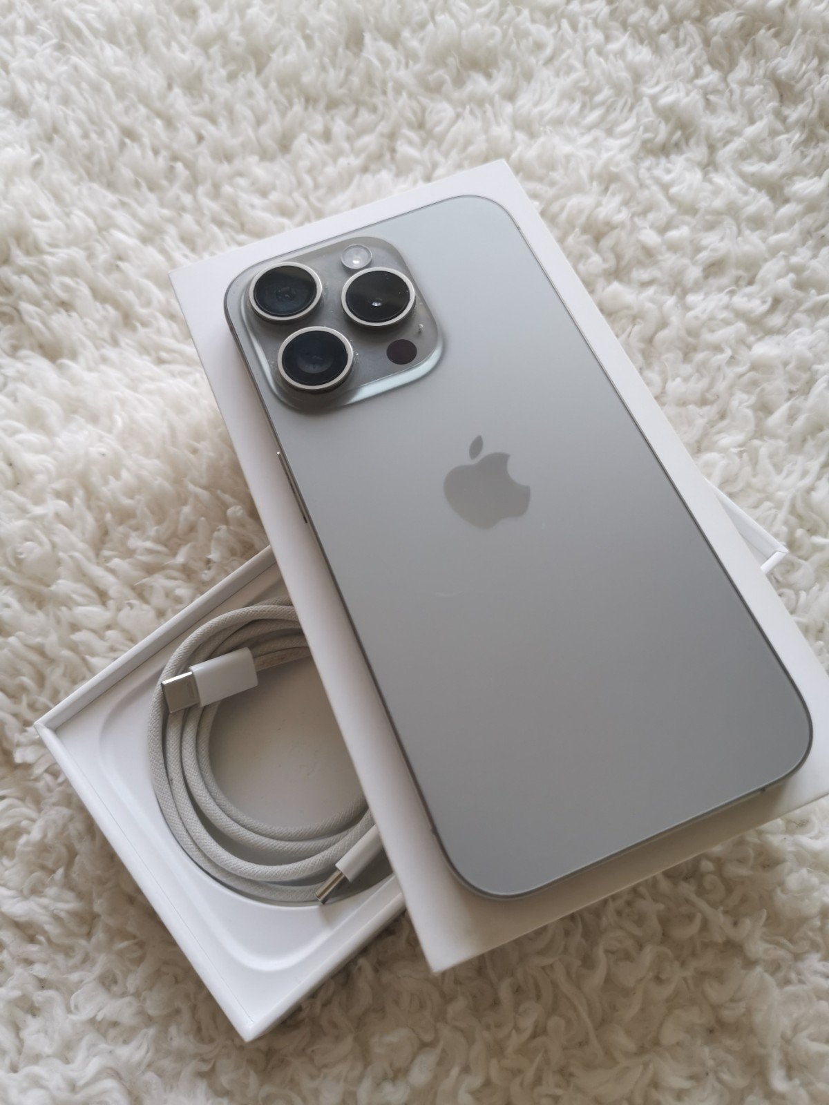 IPhone 15 Pro 128GB Natural Titanium, Telecommunicatie, Mobiele telefoons | Apple iPhone, Ophalen, Zo goed als nieuw, IPhone 15 Pro