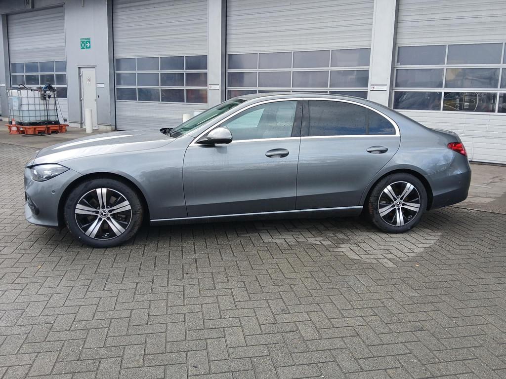 Mercedes-Benz C-Klasse 220 D Berline Luxury Line | Trekhaak, Auto's, Automaat, 4 cilinders, https://public.car-pass.be/vhr/b24c5f4a-465d-4c0b-a780-36b229f656eb
