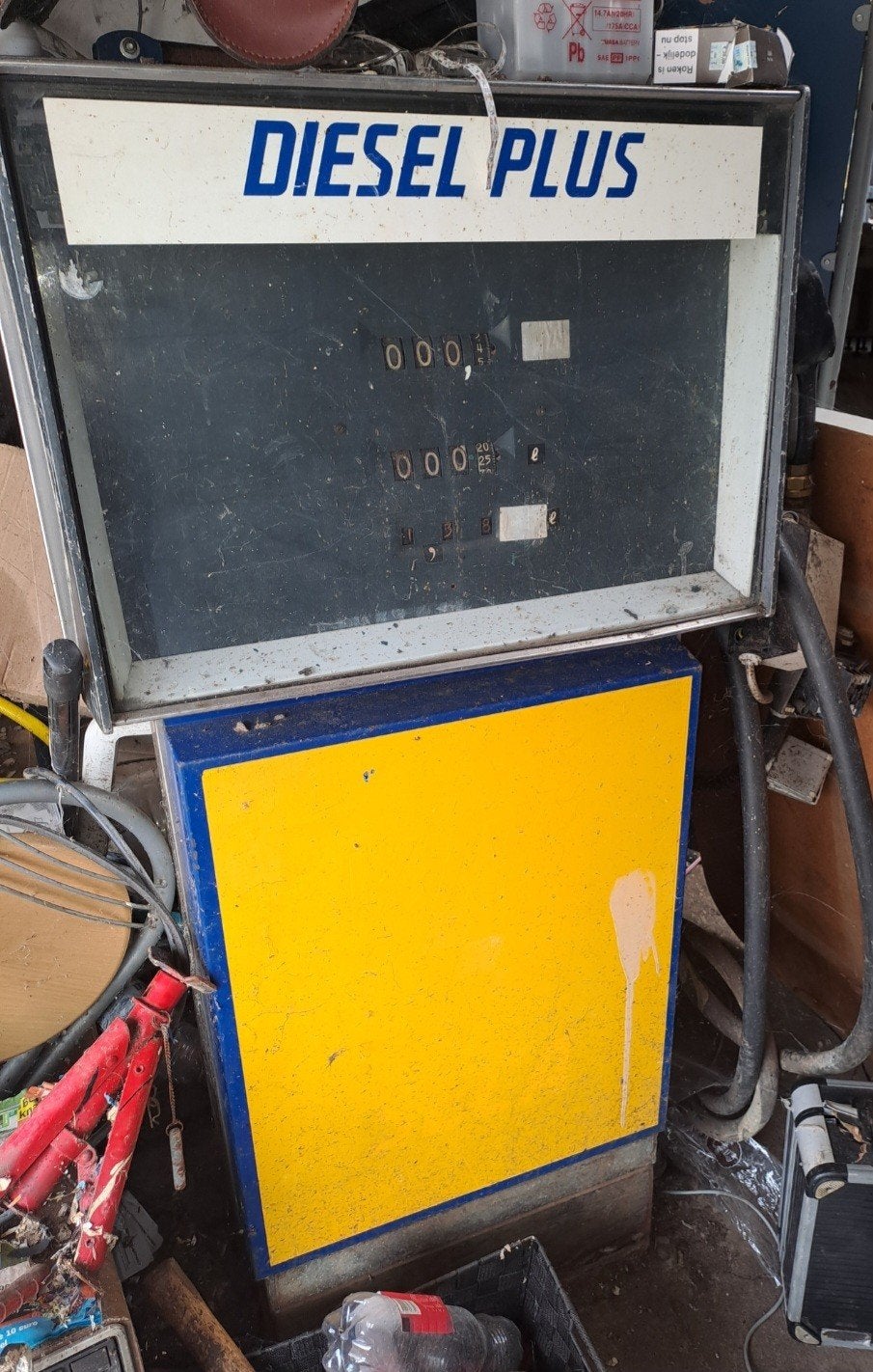 Oude benzine/dieselpomp, Verzamelen, Ophalen