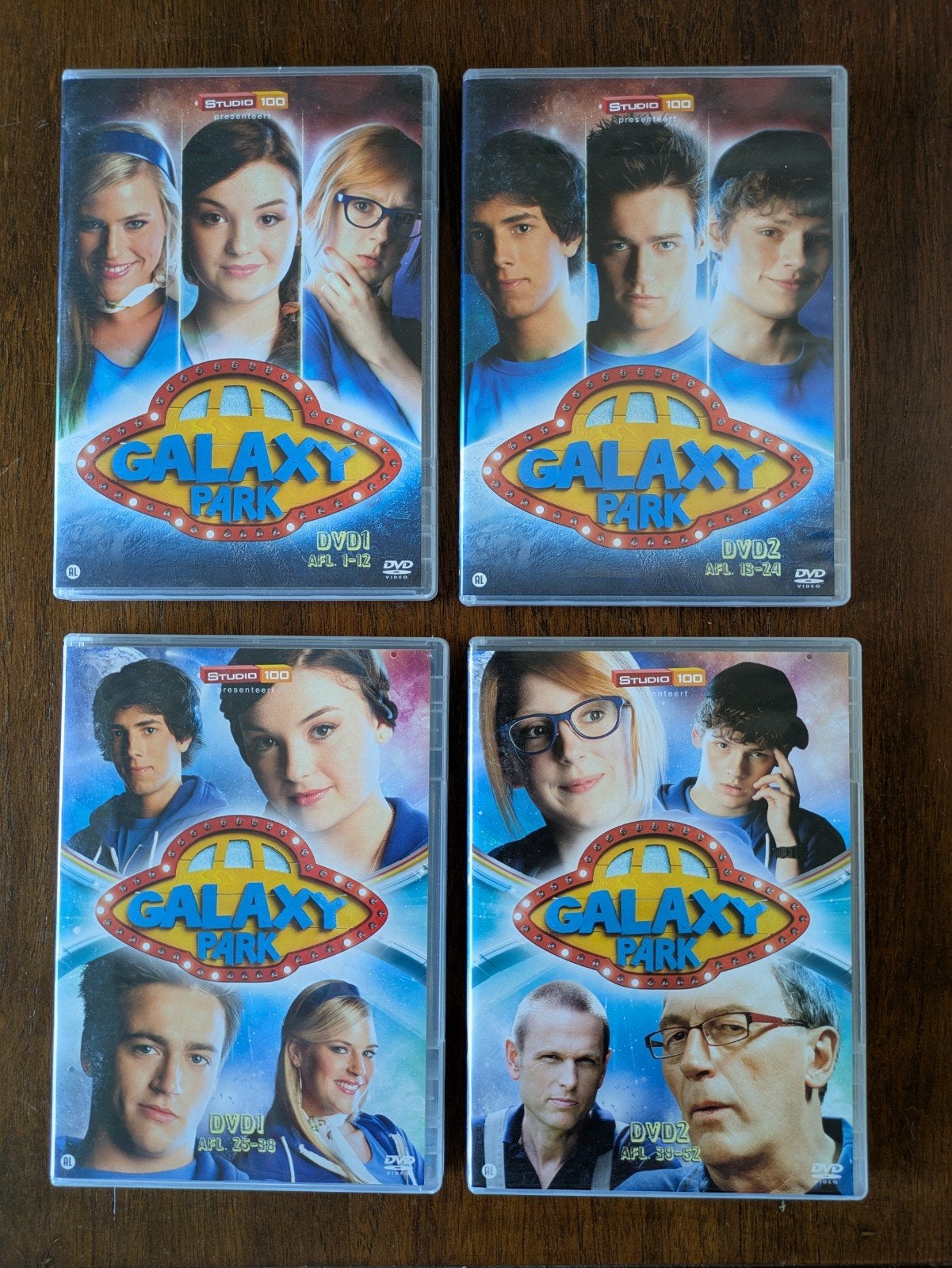 Galaxy Park deel 1 + deel 2, Cd's en Dvd's, Ophalen of Verzenden, Gebruikt