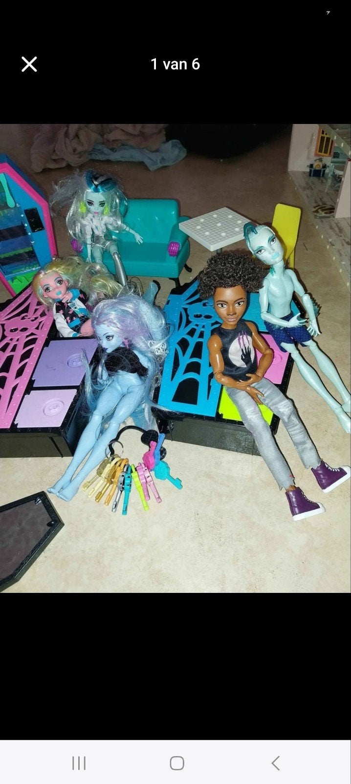 Monster high, Ophalen