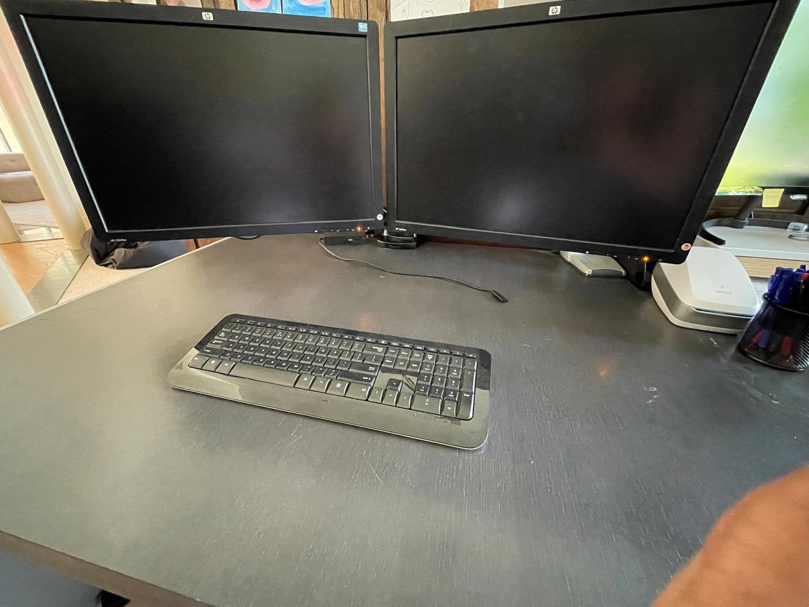 Pc schermen HP, Computers en Software, Monitoren, Ophalen of Verzenden, Zo goed als nieuw