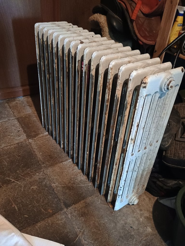 radiateur fonte, Bricolage & Construction, Enlèvement, Utilisé, Radiateur, 30 à 80 cm