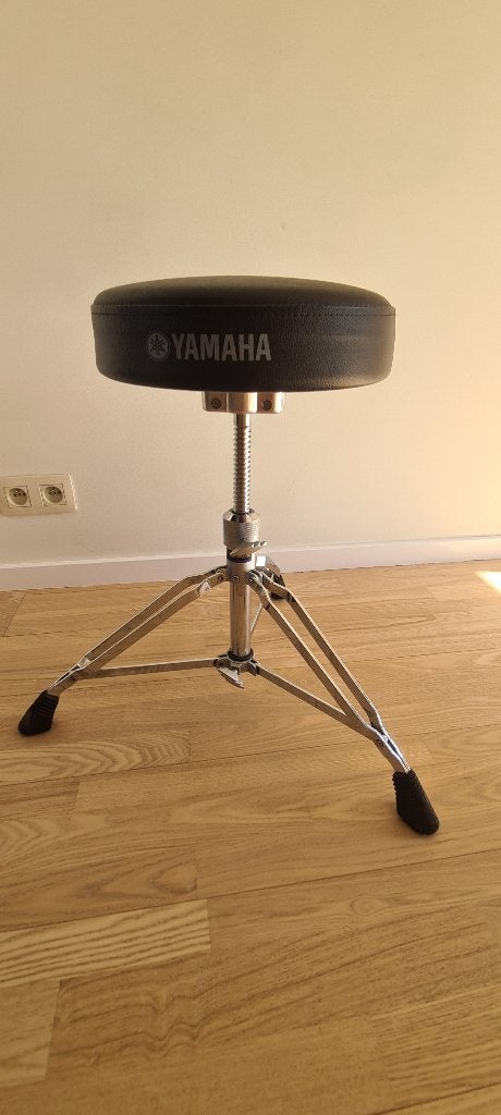 Batterijstoel, Muziek en Instrumenten, Ophalen, Zo goed als nieuw, Yamaha
