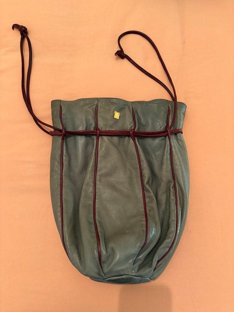 sac à main en cuir gris, Enlèvement, Comme neuf, Gris, Sac à main