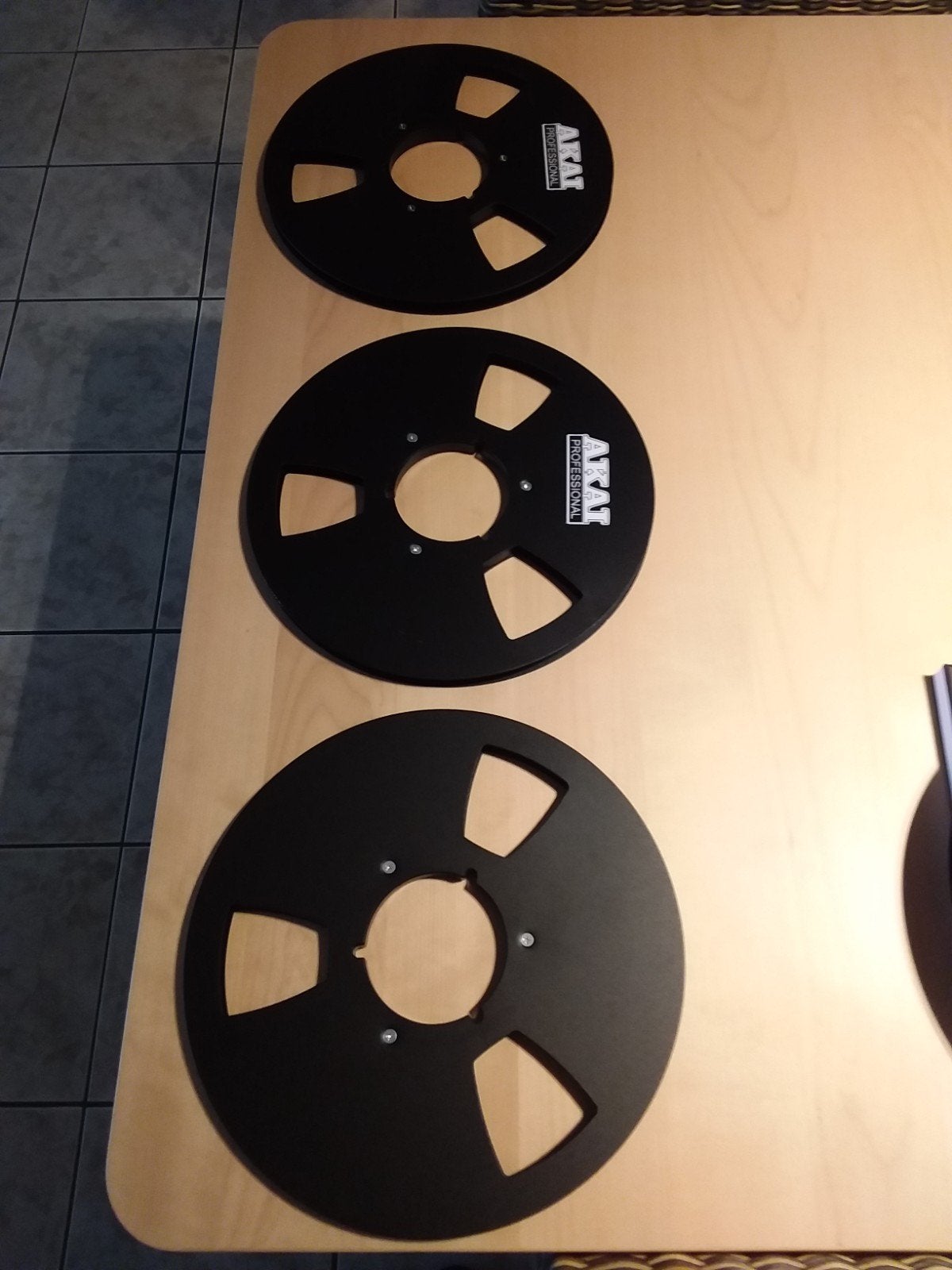 Zwarte lege alu reels 26 cm, Audio, Tv en Foto, Bandrecorder, Ophalen