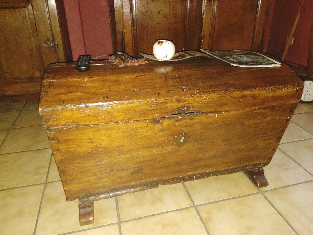 coffre en bois, Enlèvement