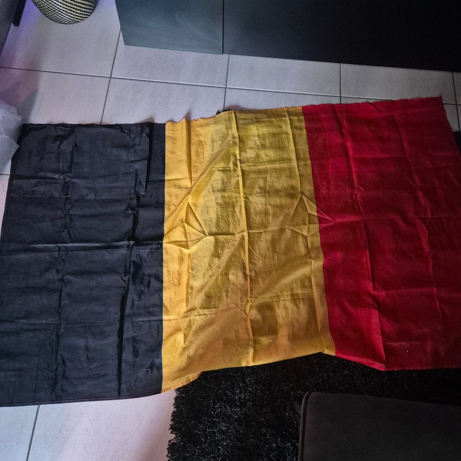 vlag belgie 90x145cm 5euro, Ophalen
