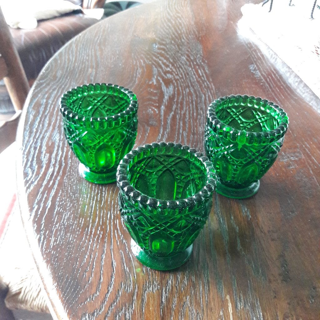3kleine decoratie vaasjes in glas  hot 8cm diameter 7 cm, Maison & Meubles, Accessoires pour la Maison | Vases, Enlèvement, Neuf