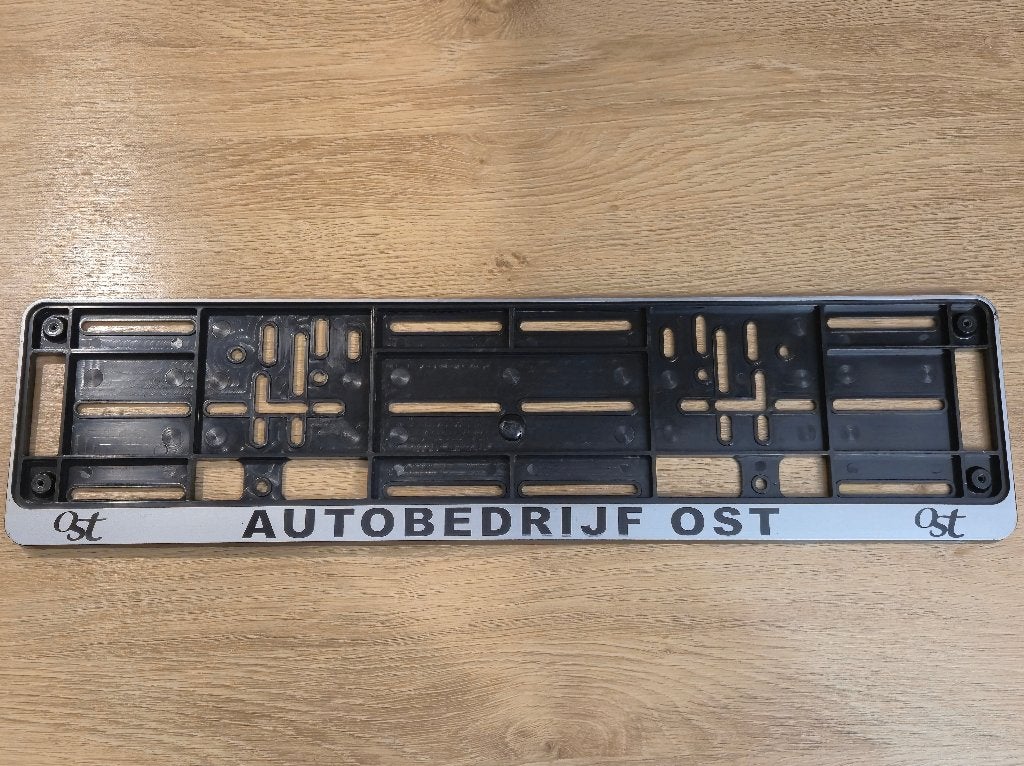 Kentekenplaathouder auto, Auto diversen, Kentekenplaathouders, Ophalen, Zo goed als nieuw