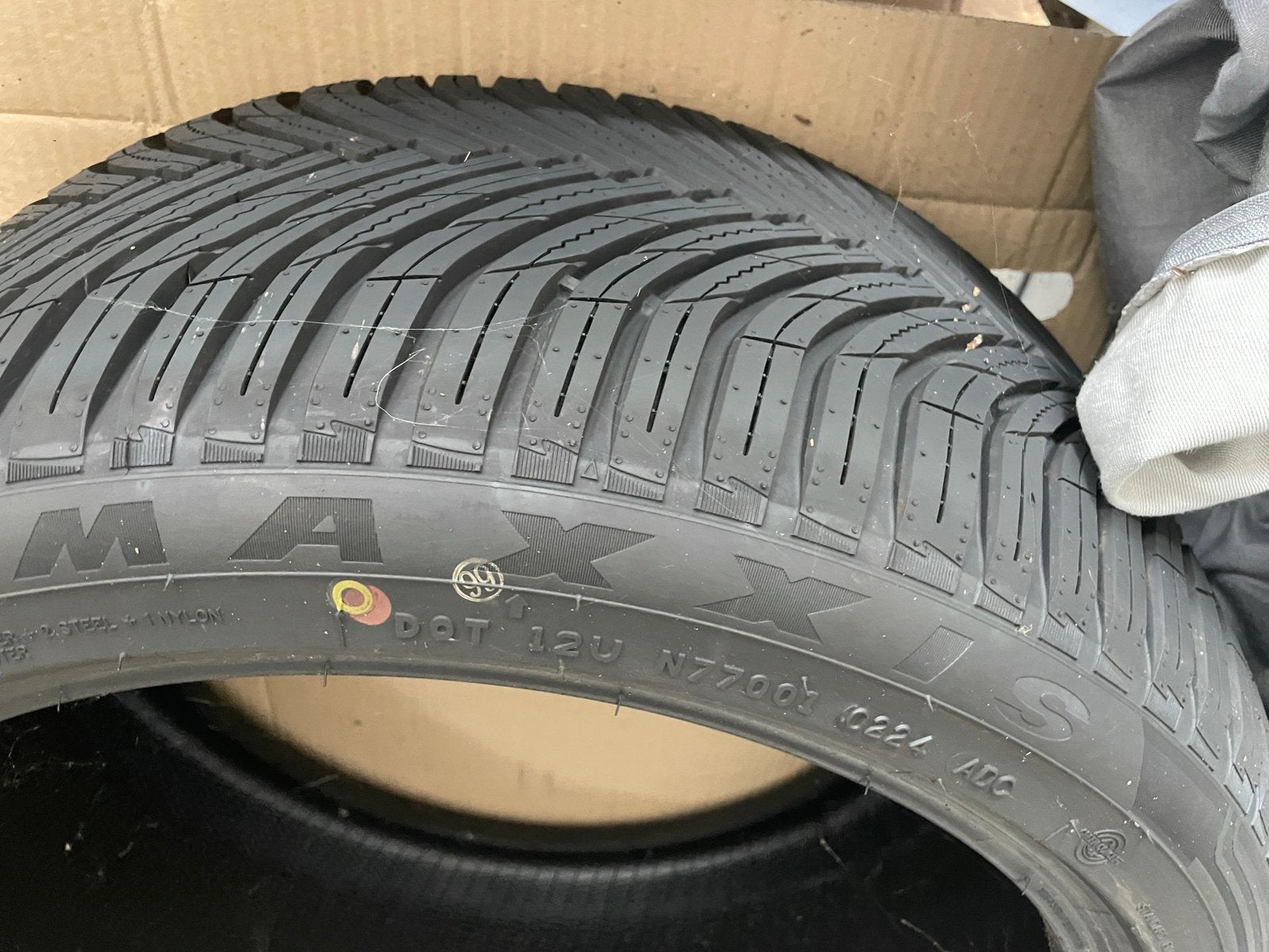 4 seizoens banden, absoluut nieuw, Autos : Pièces & Accessoires, Neuf, Véhicule de tourisme, Pneu(s), 255 mm