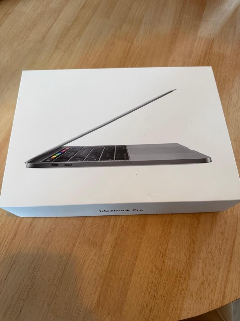 MacBook Pro (13-inch, 2019), Computers en Software, Gebruikt, 256 GB, 13 inch, Minder dan 2 Ghz