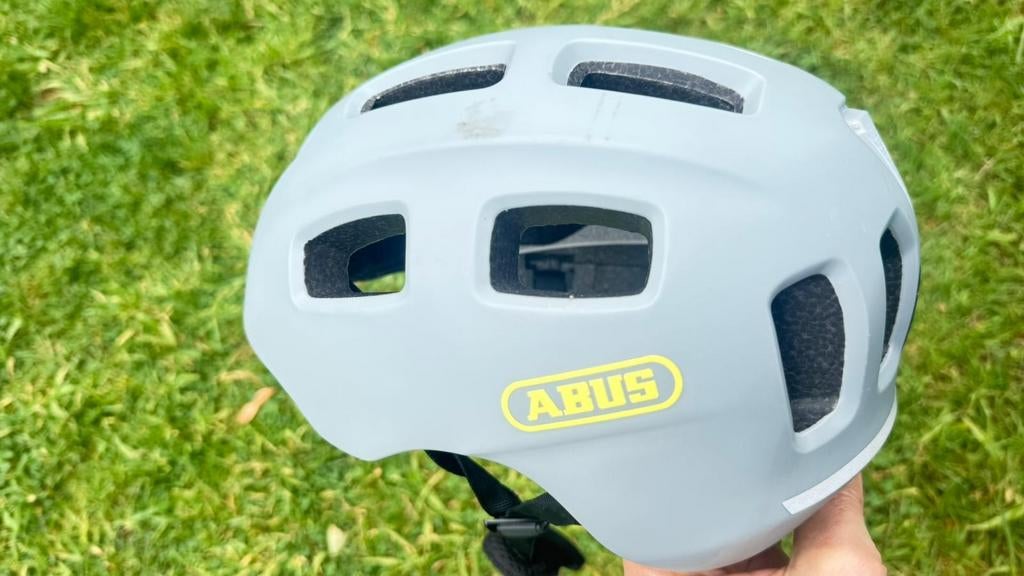 Fietshelm ABUS, Ophalen of Verzenden, Zo goed als nieuw, Heer of Dame, Abus